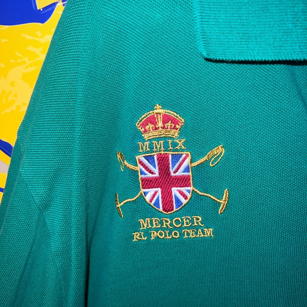 Vintage Green Polo Shirt with Embroidered Logo! - Picture 4 of 6